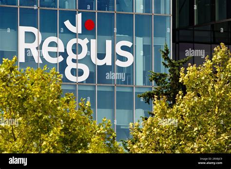 Regus (Romania) .